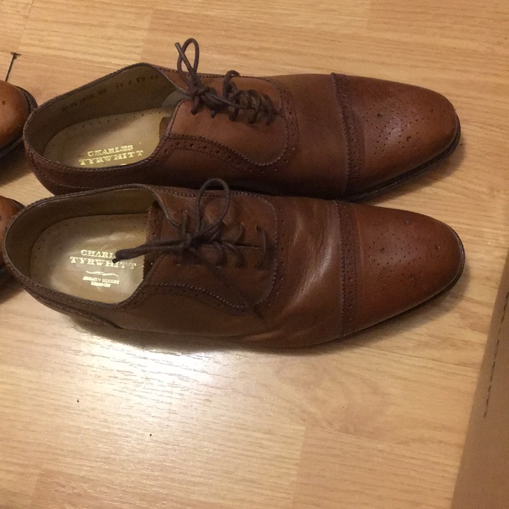 Men’s dress shoes